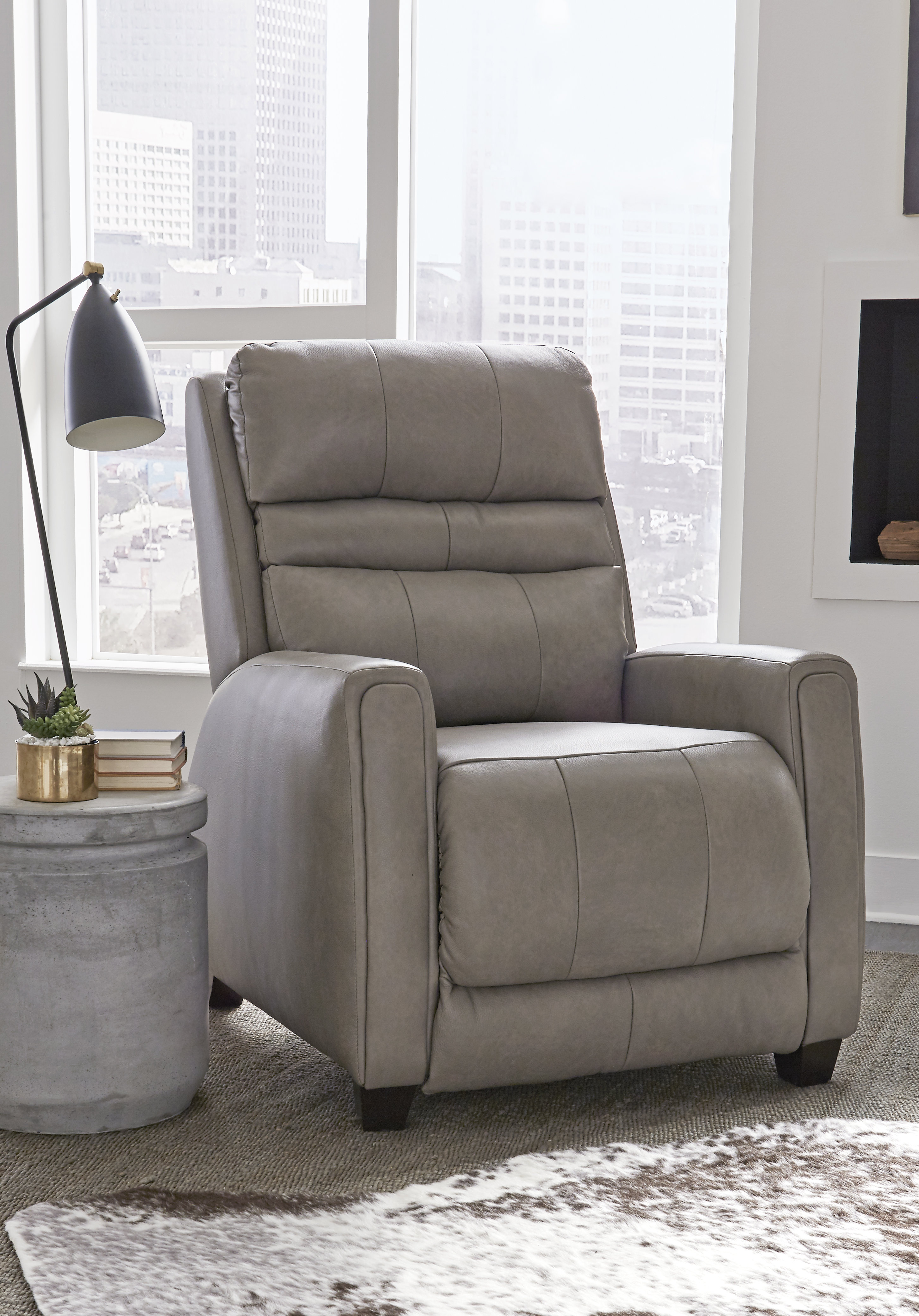 Southern Motion Turbo 33 Wide Leather Power Zero Gravity Recliner Wayfair